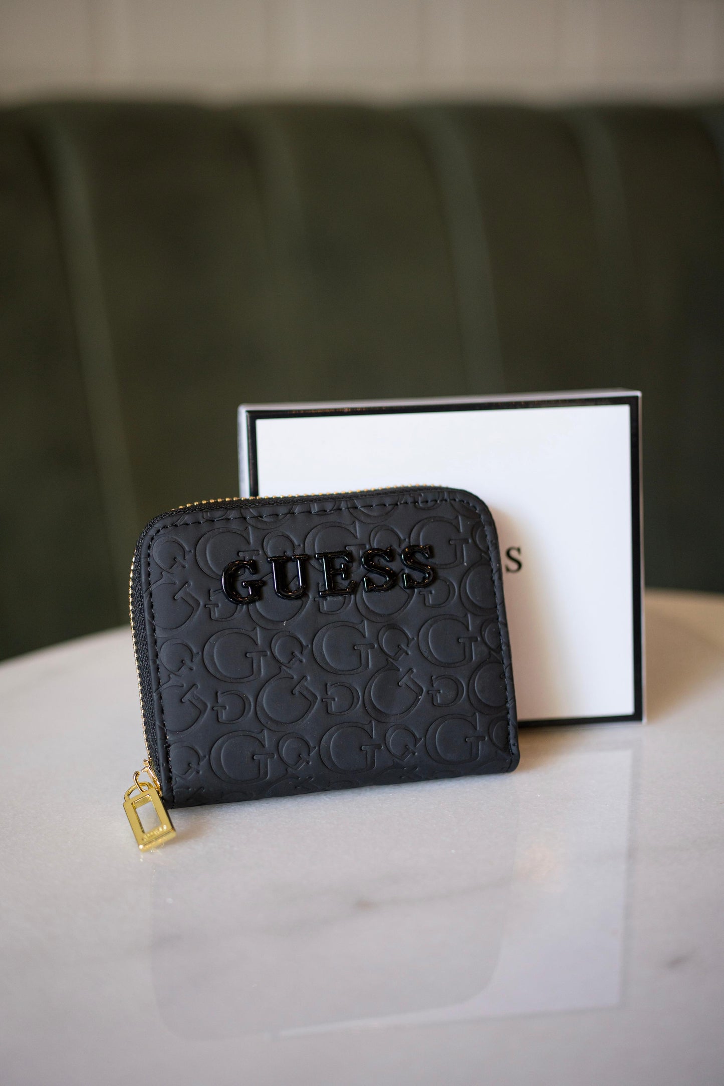 BILLETERA GUESS